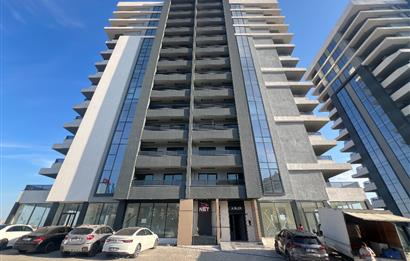 TWİN TOWERS'TA ŞEHİR MANZARALI LÜKS VE FERAH SATILIK 3+1 DAİRE