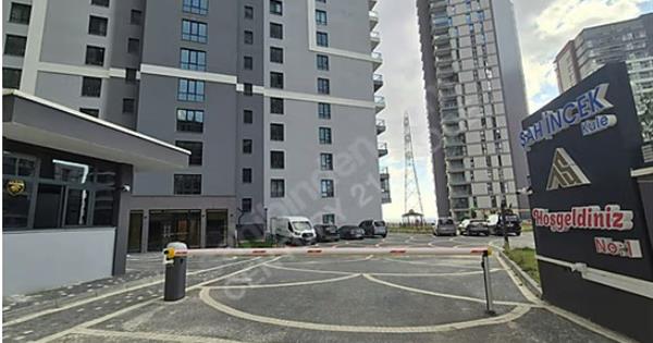 ŞAH İNCEK KULEDE GÖL MANZARALI SATILIK PRESTİJLİ 5+1 DAİRE - 37776