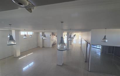 C21 LOFT'TAN İZMİR ASFALTI ÜZERİNDE 4.000 m² KİRALIK KOMPLE BİNA