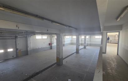 C21 LOFT'TAN İZMİR ASFALTI ÜZERİNDE 4.000 m² KİRALIK KOMPLE BİNA