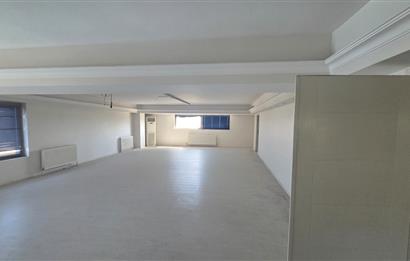 C21 LOFT'TAN İZMİR ASFALTI ÜZERİNDE 4.000 m² KİRALIK KOMPLE BİNA