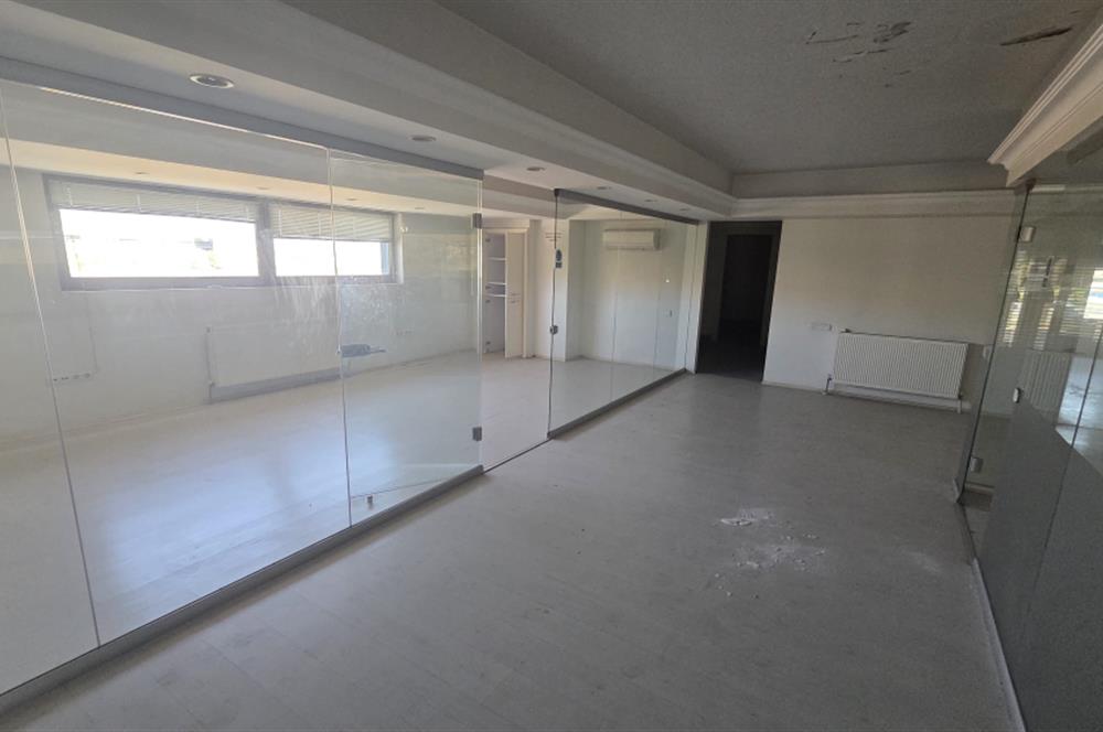 C21 LOFT'TAN İZMİR ASFALTI ÜZERİNDE 4.000 m² KİRALIK KOMPLE BİNA