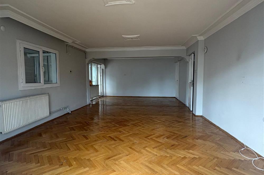 Bahçelievler Gün Sazak Bulvarı'nda Kiralık Geniş 2+1 Daire