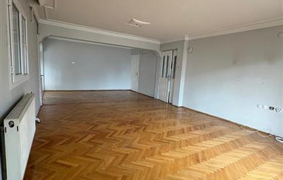 Bahçelievler Gün Sazak Bulvarı'nda Kiralık Geniş 2+1 Daire