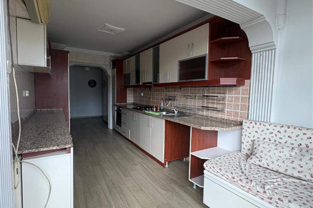 Bahçelievler Gün Sazak Bulvarı'nda Kiralık Geniş 2+1 Daire