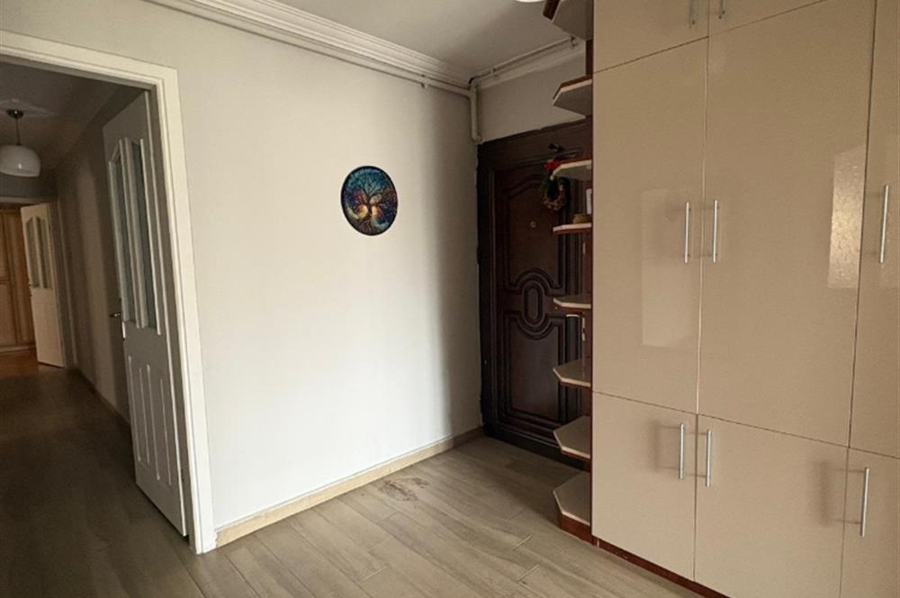 Bahçelievler Gün Sazak Bulvarı'nda Kiralık Geniş 2+1 Daire