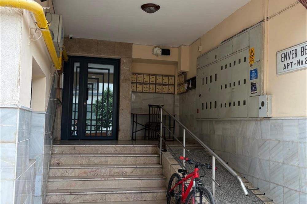 Bahçelievler Gün Sazak Bulvarı'nda Kiralık Geniş 2+1 Daire
