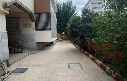 Bahçelievler Gün Sazak Bulvarı'nda Kiralık Geniş 2+1 Daire