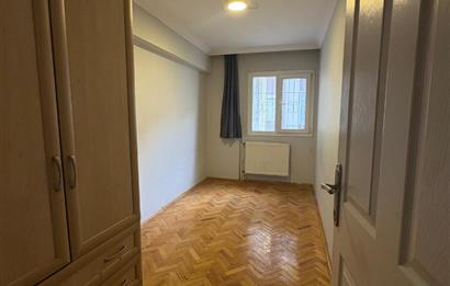 Bahçelievler Gün Sazak Bulvarı'nda Kiralık Geniş 2+1 Daire