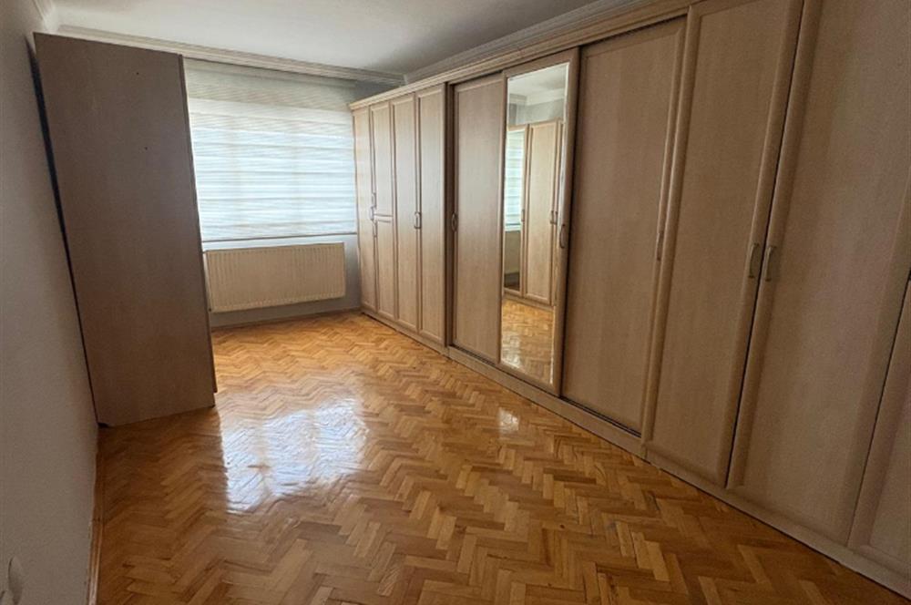 Bahçelievler Gün Sazak Bulvarı'nda Kiralık Geniş 2+1 Daire