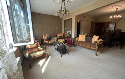 FATİH VATAN CADDESİ AKŞEMSETTİN MAHALLESİNDE 3+1 SATILIK DAİRE