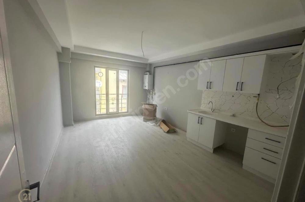 1. SAKARYA MAH. SPOR TOTO YAKINI ARA KAT SATILIK 1+1 DAİRE