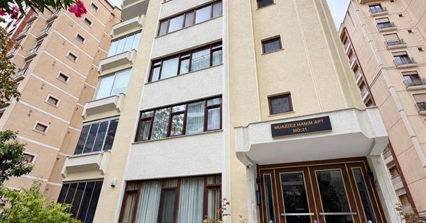SUADİYE TÜCCAR KATİBİ SOKAK'TA KATTA TEK 3+1 DAİRE - 37745