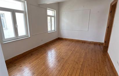 Galata Kulesine Komşu 2+1 Deniz Manzaralı Daire Satılık Daire