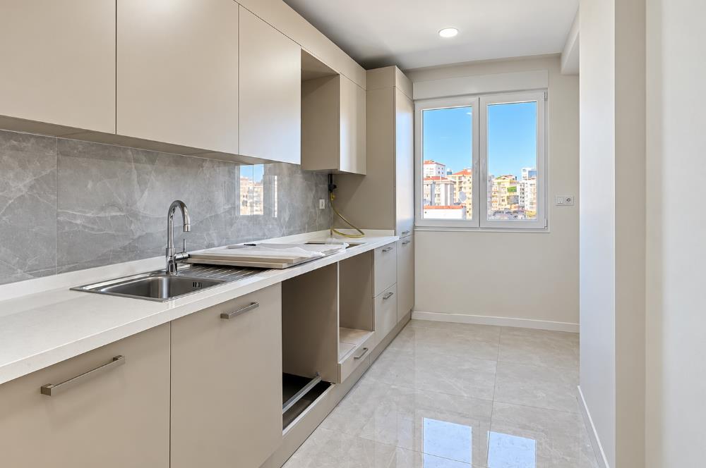 SUADİYE EMİN ALİ PAŞA MARMARAY'A YAKIN SIFIR 2+1 BALKONLU DAİRE