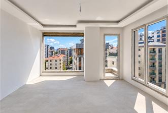SUADİYE'DE BAĞDAT CADDESİ'NE YÜRÜME MESAFESİNDE SIFIR GENİŞ 3+1 - 1 - 37798