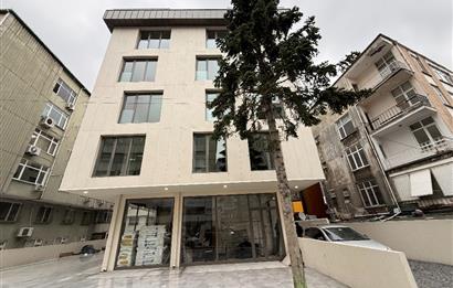 Gayrettepe'de Sıfır Binada Kiralık Çatı Dubleks
