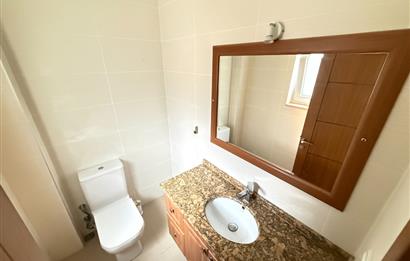 Zekeriyaköy'de Site İçinde, Önü Açık 4+2 Kiralık Villa