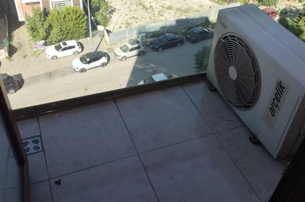 Kartal Marmaray'a, Sahile yürüme mesafeli Kiralık 4+1 Daire