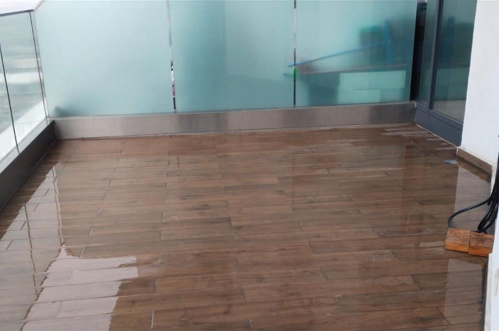 Mesa Kartall'da, Teraslı, Deniz Manzaralı, Yüksek katta Kiralık