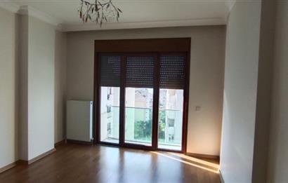 Kartal Marmaray'a, Sahile yürüme mesafeli Kiralık 4+1 Daire