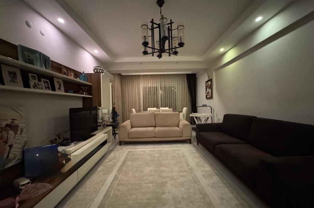 Karşıyaka Şemikler'de Merkezi Konumda Satılık 2+1 Daire