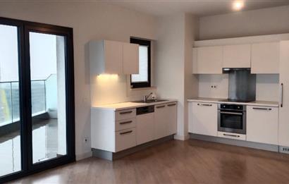 Mesa Kartall'da, Teraslı, Deniz Manzaralı, Yüksek katta Kiralık