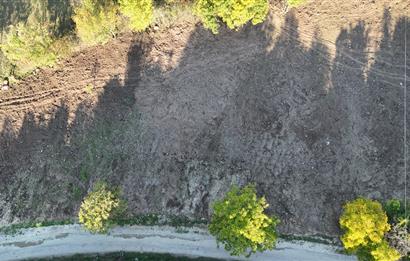 C21 Cius; Şükriye Köyünde Yola Cepheli 545 m² İmarlı Arsa