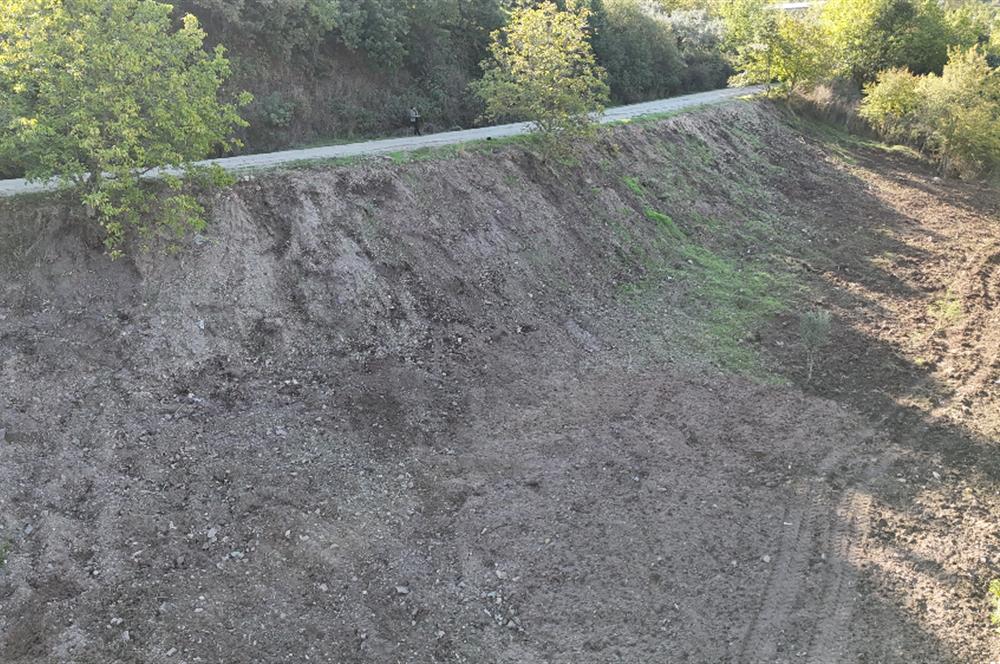 C21 Cius; Şükriye Köyünde Yola Cepheli 545 m² İmarlı Arsa