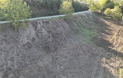 C21 Cius; Şükriye Köyünde Yola Cepheli 545 m² İmarlı Arsa