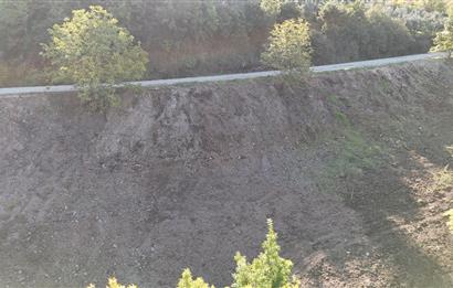 C21 Cius; Şükriye Köyünde Yola Cepheli 545 m² İmarlı Arsa