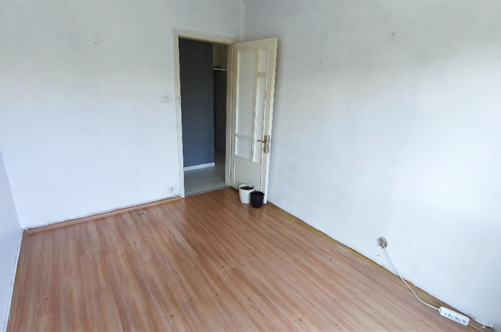 KURTULUŞ ERGENEKON CADDESİ ÜZERİNDE 3+1 KİRALIK DAİRE