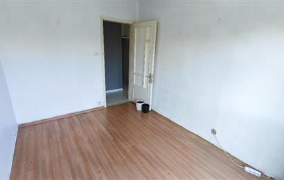 KURTULUŞ ERGENEKON CADDESİ ÜZERİNDE 3+1 KİRALIK DAİRE