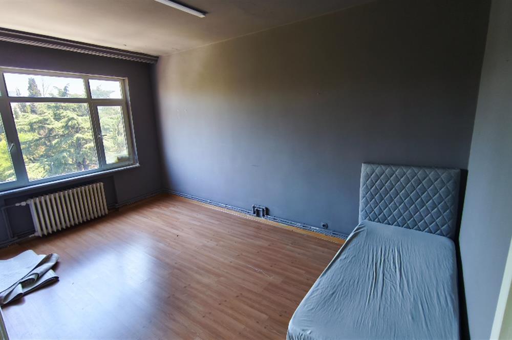 KURTULUŞ ERGENEKON CADDESİ ÜZERİNDE 3+1 KİRALIK DAİRE