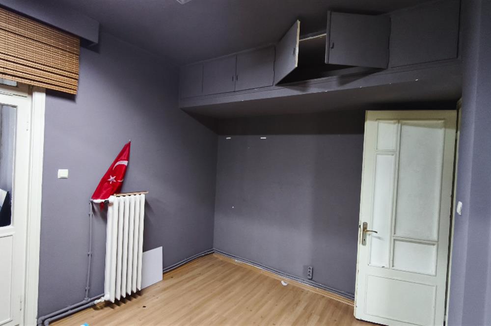 KURTULUŞ ERGENEKON CADDESİ ÜZERİNDE 3+1 KİRALIK DAİRE
