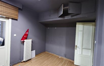 KURTULUŞ ERGENEKON CADDESİ ÜZERİNDE 3+1 KİRALIK DAİRE