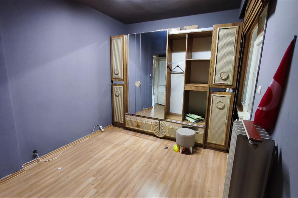 KURTULUŞ ERGENEKON CADDESİ ÜZERİNDE 3+1 KİRALIK DAİRE