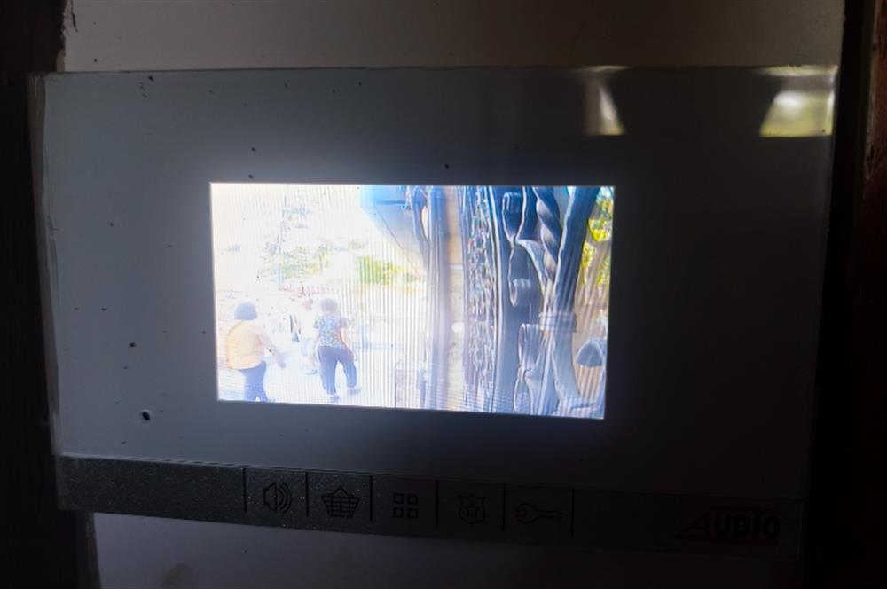KURTULUŞ ERGENEKON CADDESİ ÜZERİNDE 3+1 KİRALIK DAİRE