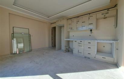 Pera Kocaali 1 Sitesi Havuzlu Denize Yakın Yeni Satılık 2+1 ler