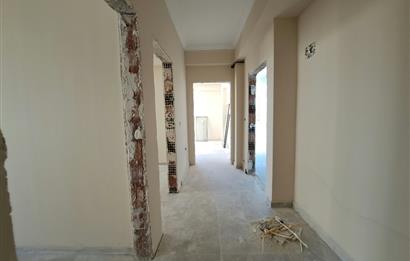 Pera Kocaali 1 Sitesi Havuzlu Denize Yakın Yeni Satılık 2+1 ler