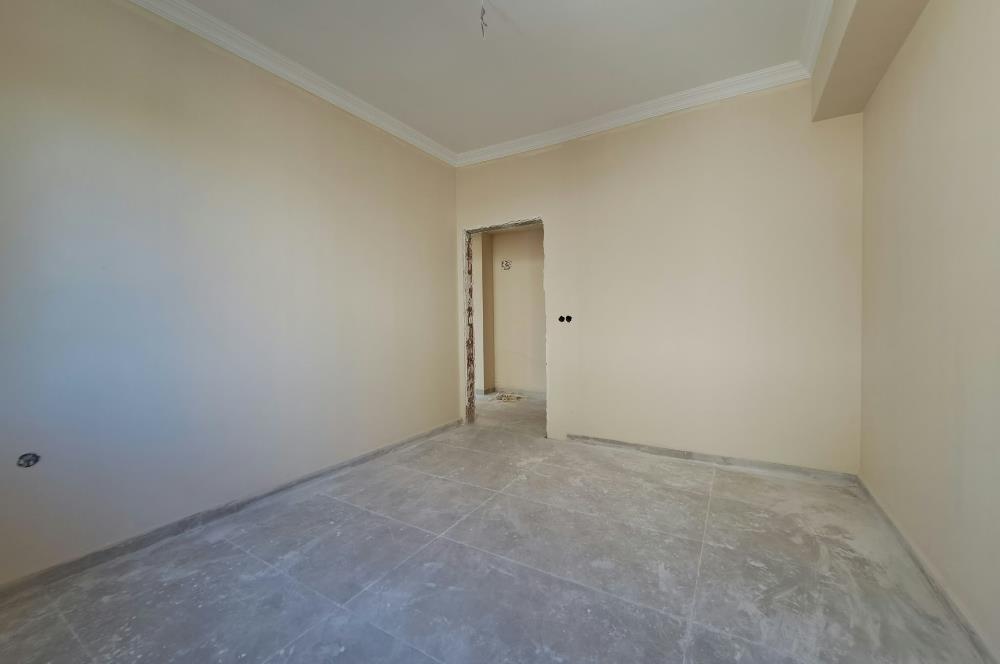 Pera Kocaali 1 Sitesi Havuzlu Denize Yakın Yeni Satılık 2+1 ler