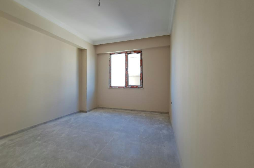 Pera Kocaali 1 Sitesi Havuzlu Denize Yakın Yeni Satılık 2+1 ler
