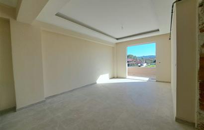 Pera Kocaali 1 Sitesi Havuzlu Denize Yakın 67m2 Satılık 2+1