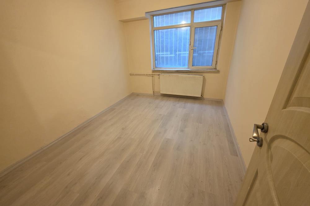 AYRANCI'NIN MERKEZİNDE HOŞDERE CADDESİNDE 2+1 KİRALIK DAİRE