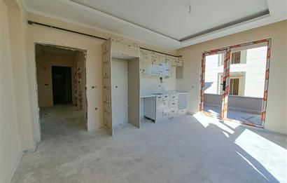 Pera Kocaali 1 Sitesi Havuzlu Denize Yakın Yeni Satılık 2+1 ler