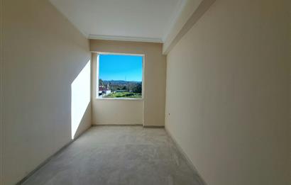 Pera Kocaali 1 Sitesi Havuzlu Denize Yakın 67m2 Satılık 2+1
