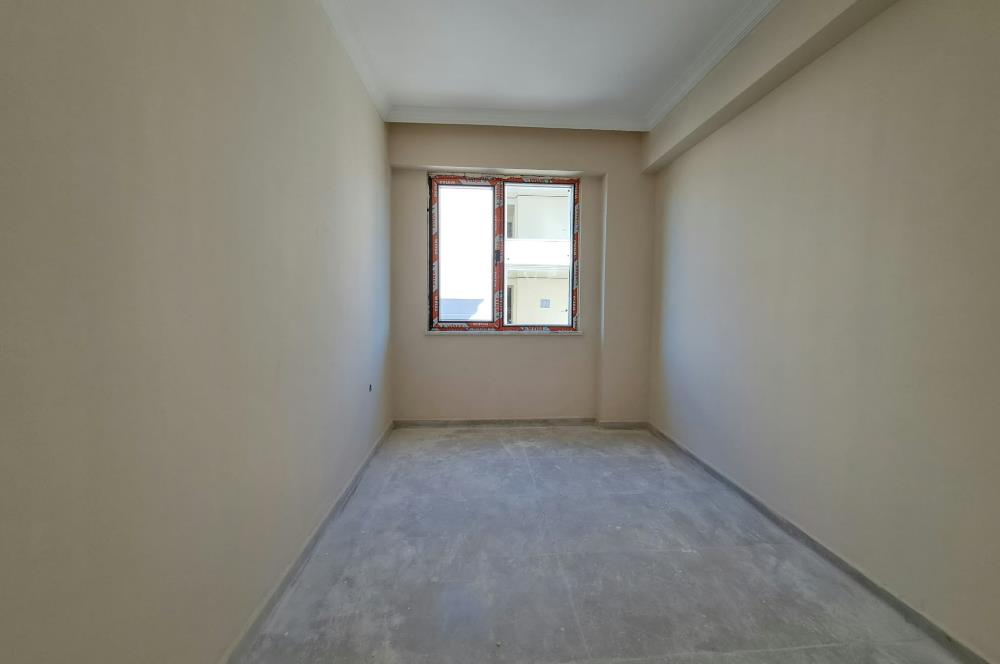 Pera Kocaali 1 Sitesi Havuzlu Denize Yakın Yeni Satılık 2+1 ler