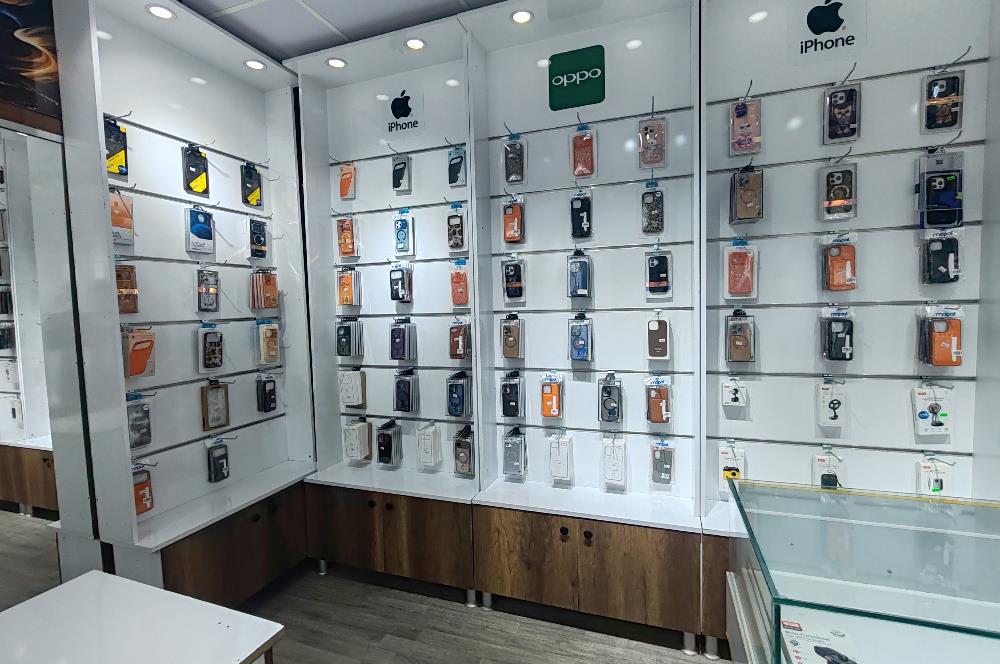 Lise Caddesi Üzerinde Devren Kiralık Cep Telefonu Dükkanı 