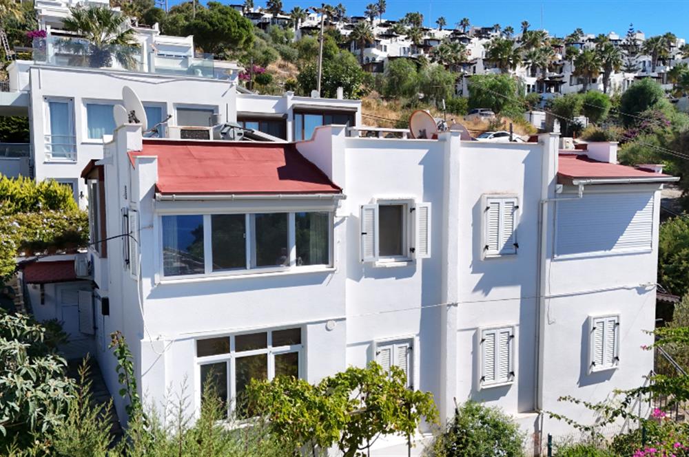 Bodrum Akyarlar Kos Manzaralı, Plajlı 3+1 Dubleks