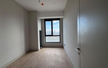 Alsancak Evora'da Deniz Manzaralı Sıfır 2+1 Kiralık Daire